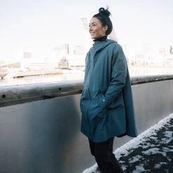 Bergans Oslo Urban Poncho, Unisex 7 Bergans Oslo Urban Poncho, Unisex -Columbia butik 512340 BERGANS W Oslo Urban Poncho 1199 91 other color 1